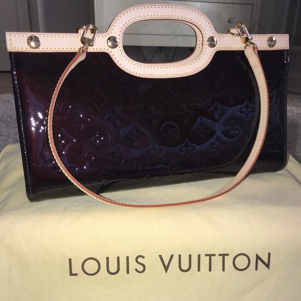Louis Vuitton: Roxbury Drive Amarante bag